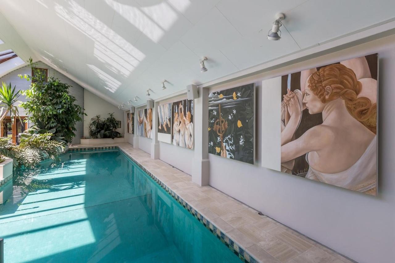 Bond Estate Luxury Accommodation Christchurch Exterior photo