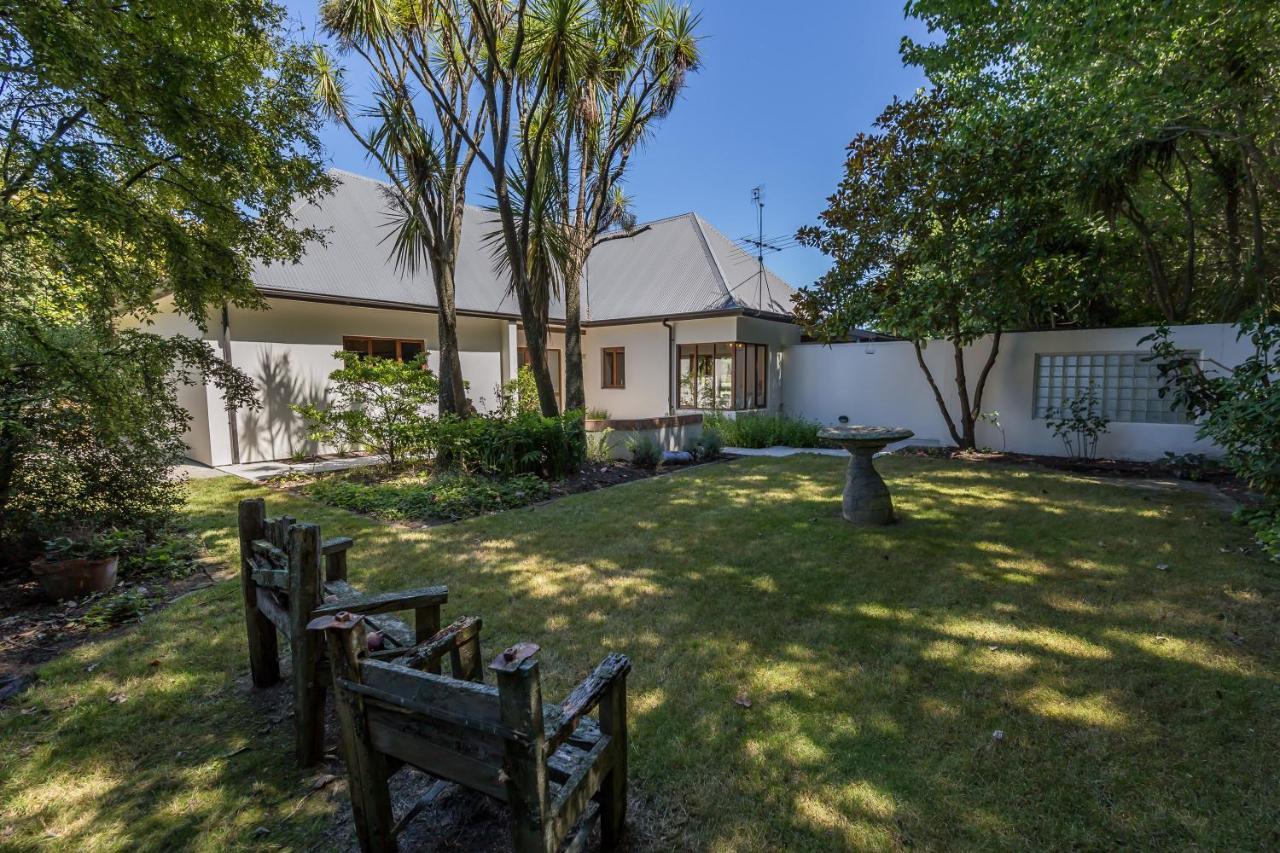 Bond Estate Luxury Accommodation Christchurch Exterior photo